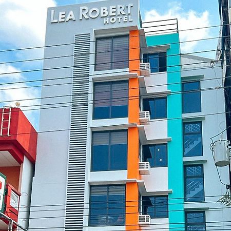 Lea Robert Hotel Angeles Pampanga By Reddoorz المظهر الخارجي الصورة